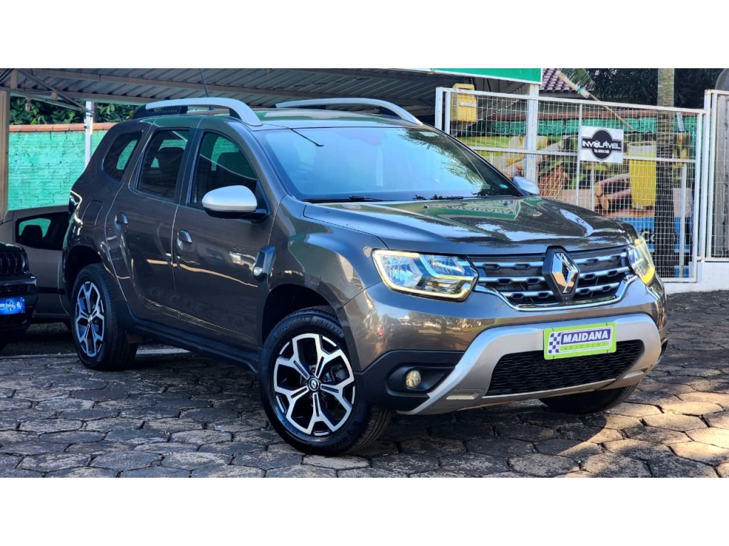RENAULT DUSTER