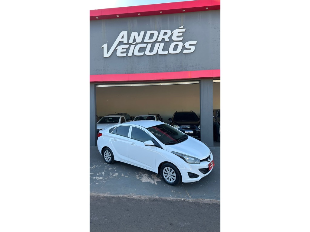 HYUNDAI HB20