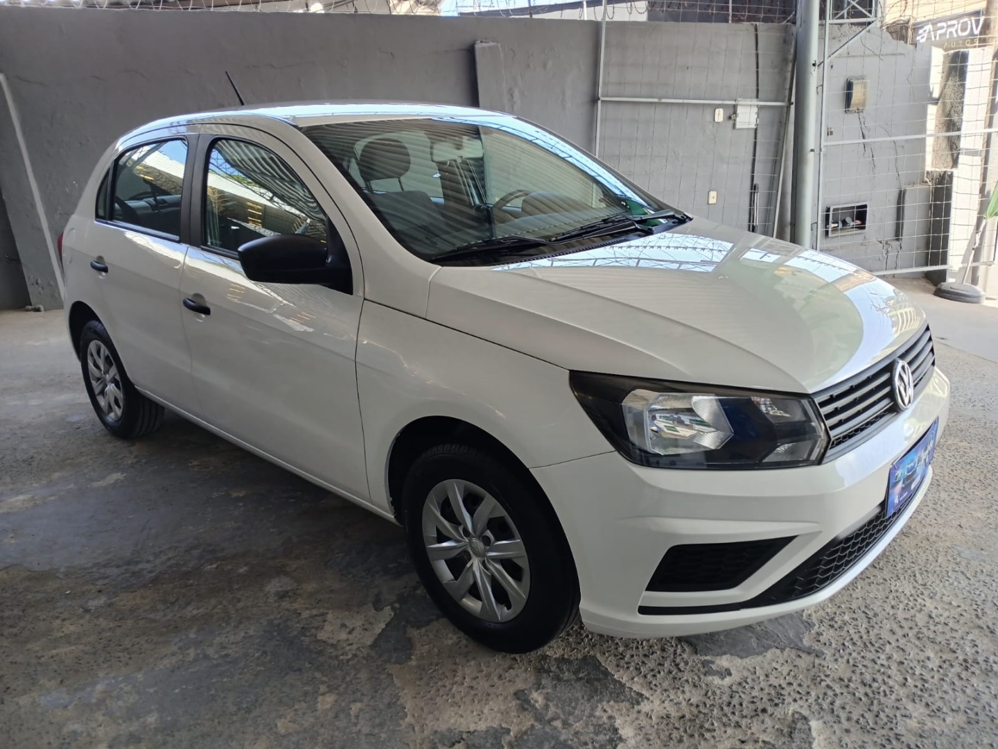 VOLKSWAGEN GOL