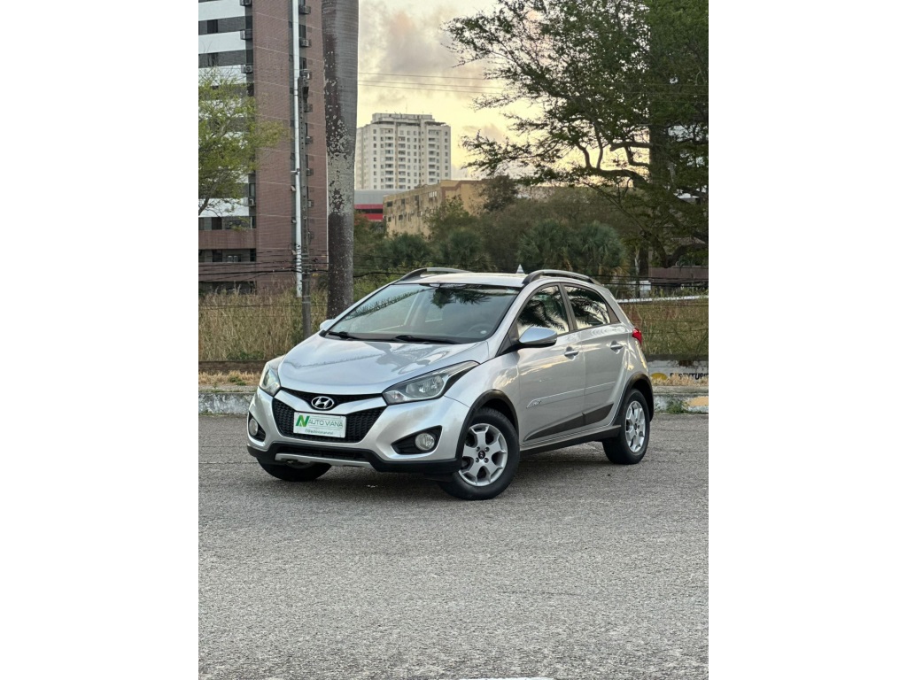HYUNDAI HB20X 1.6 16V PREMIUM FLEX 4P AUTOMÁTICO