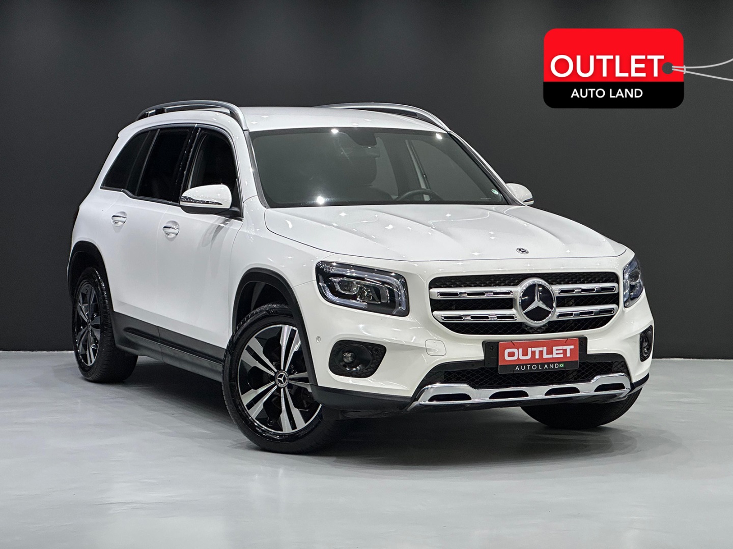 MERCEDES-BENZ GLB 200