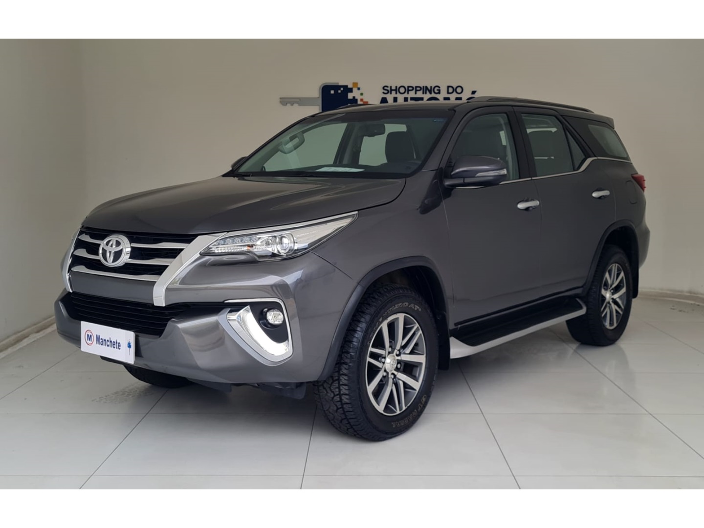TOYOTA HILUX SW4