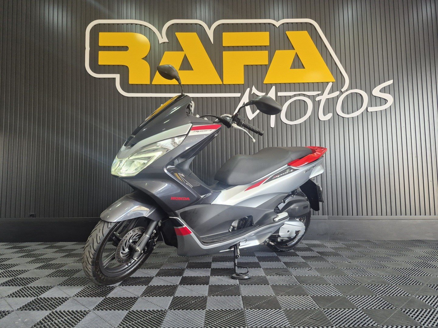 HONDA PCX 150 SPORT