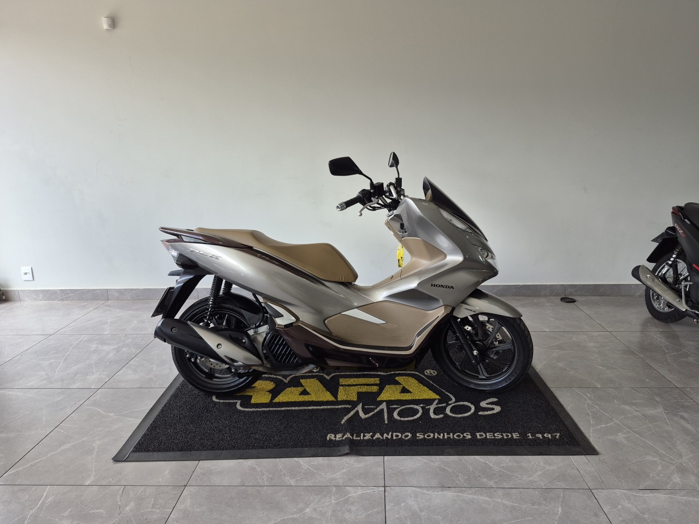 HONDA PCX 150 DLX ABS