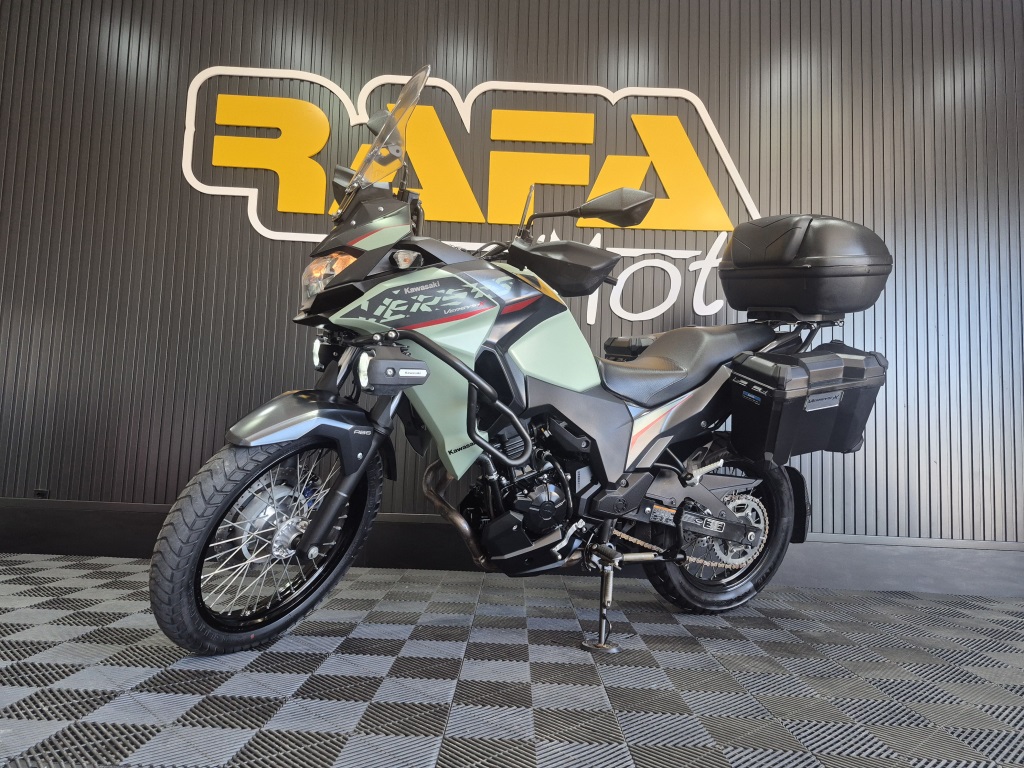 KAWASAKI VERSYS-X 300