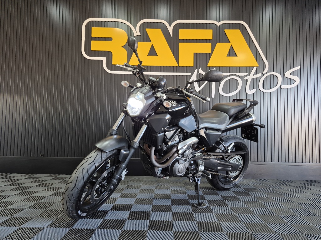 YAMAHA MT-03 660CC
