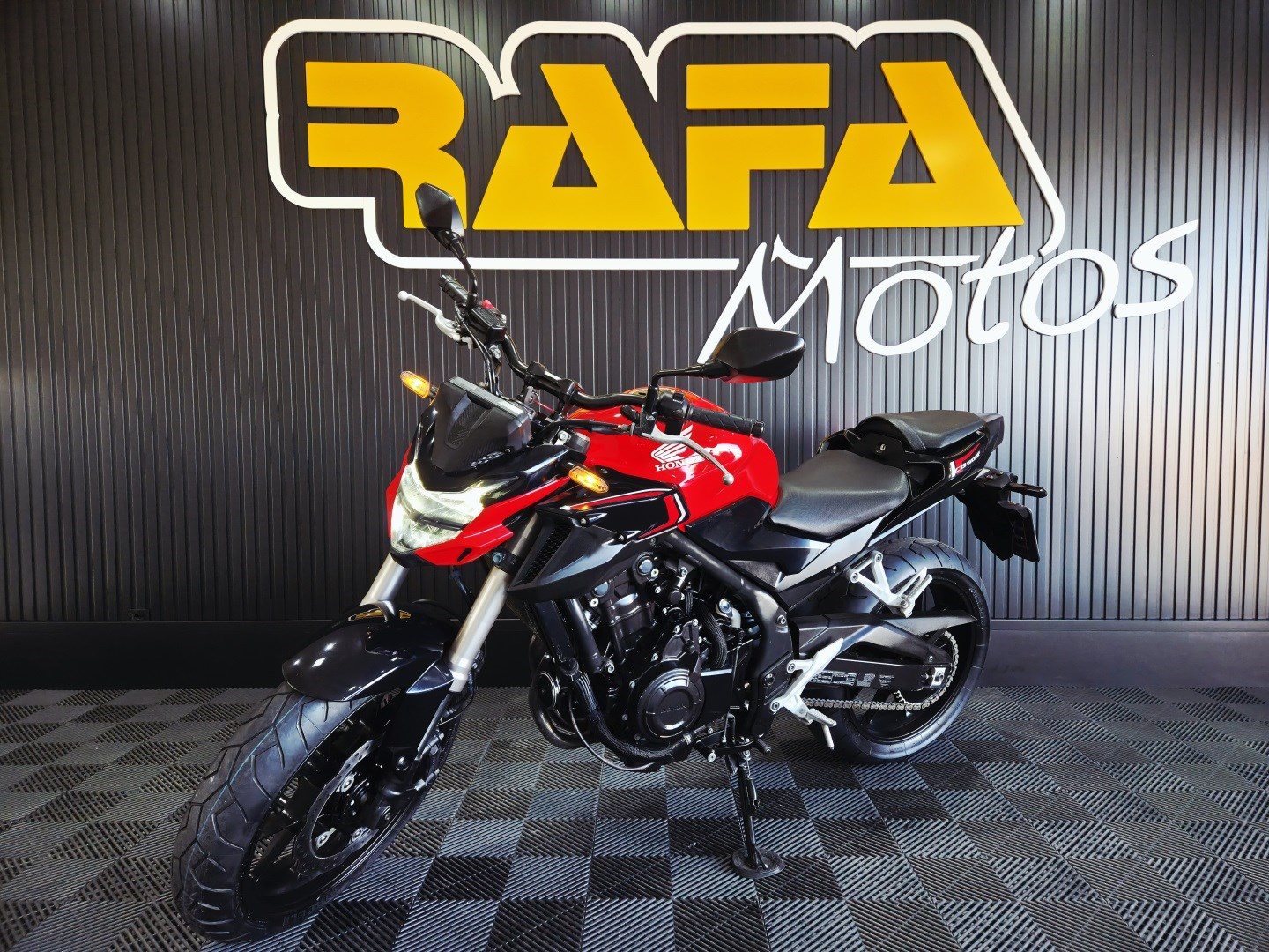 HONDA CB 500F