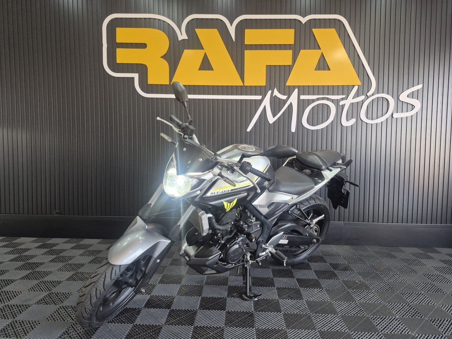 YAMAHA MT-03 321