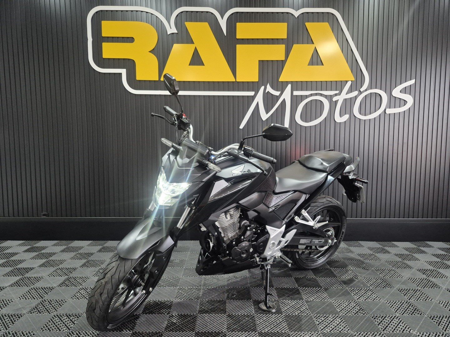 HONDA CB 300F TWISTER CBS
