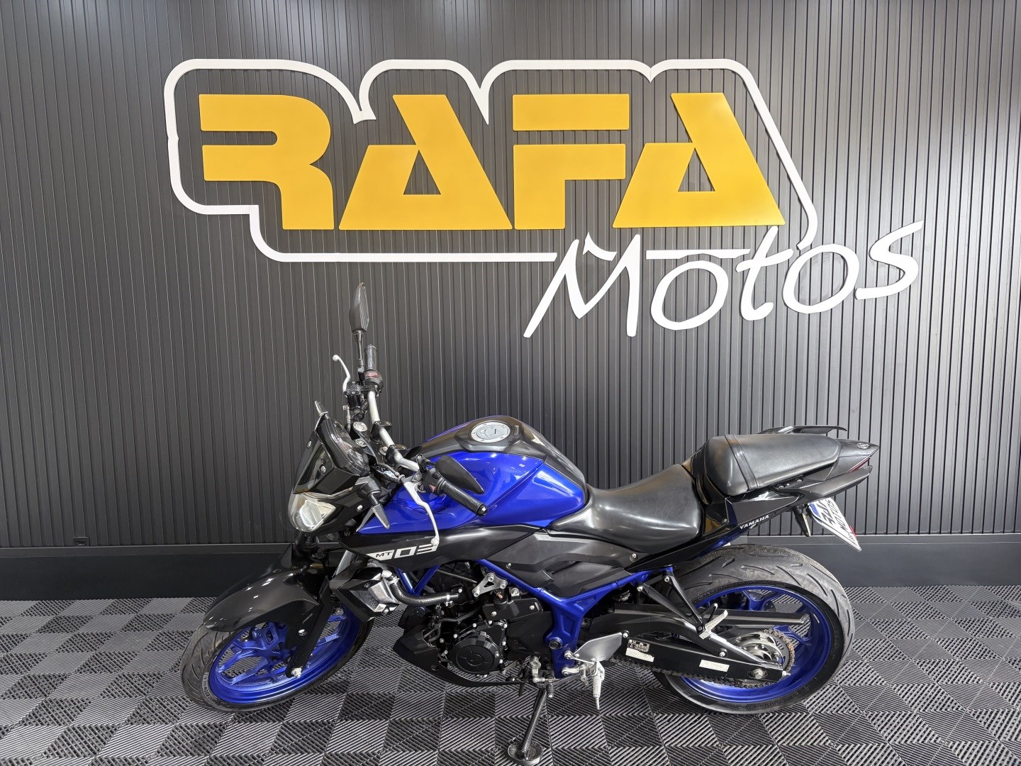 YAMAHA MT-03 321