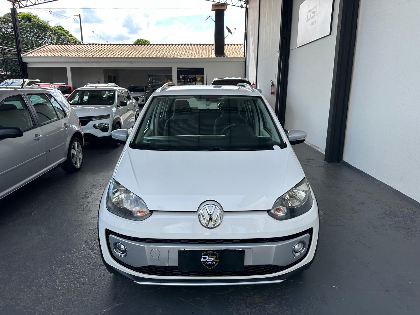 VOLKSWAGEN CROSS UP