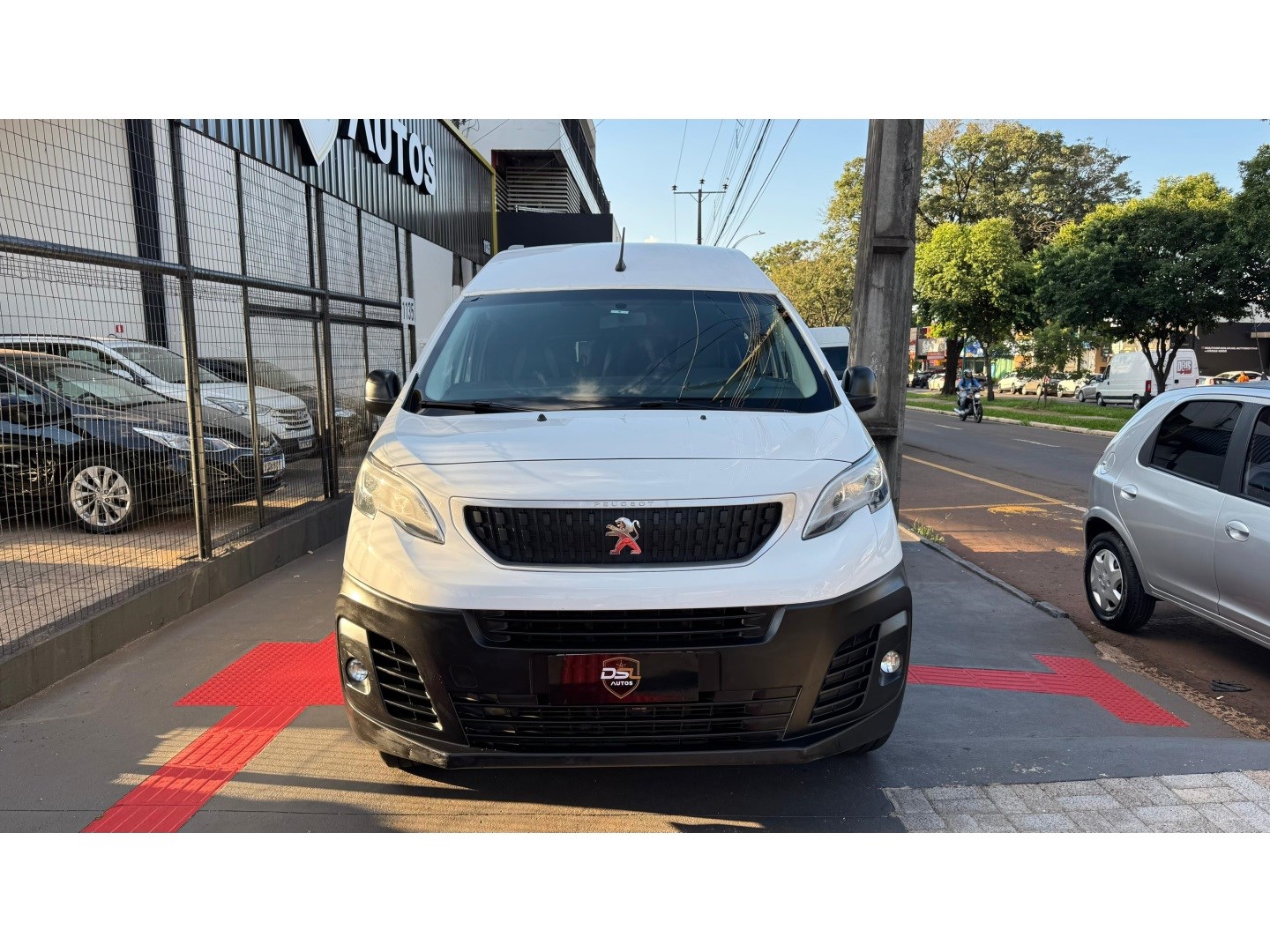 PEUGEOT EXPERT