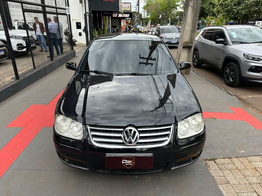 VOLKSWAGEN BORA