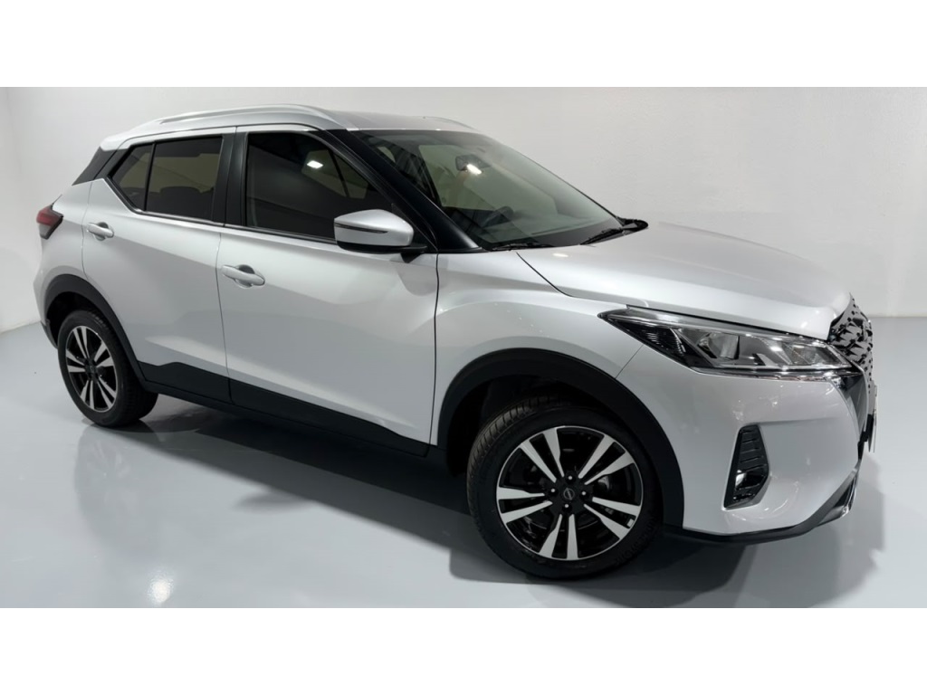 NISSAN KICKS PLAY