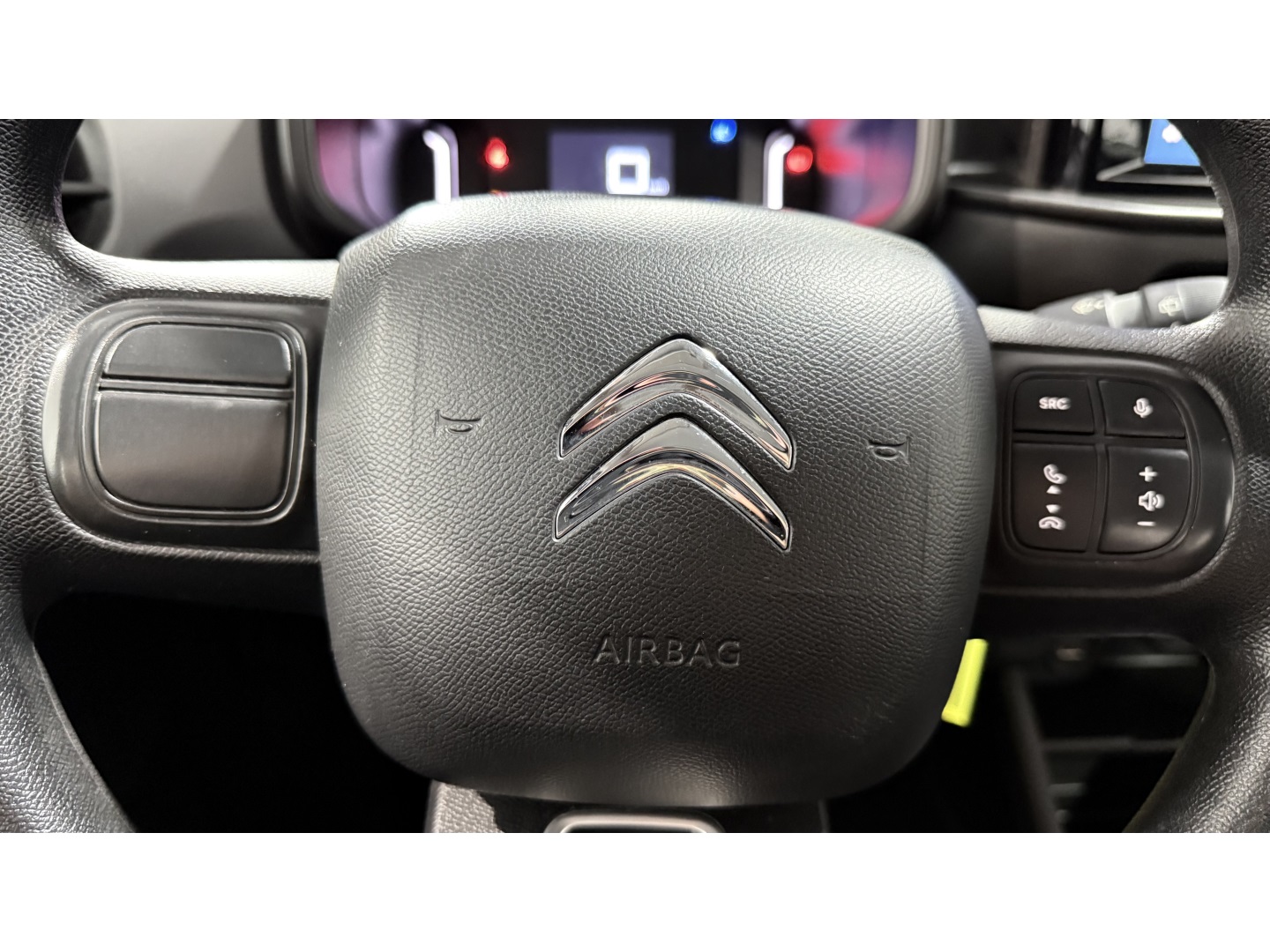 Citroën C3 1.0 Firefly Flex Live Pack Manual - foto 10