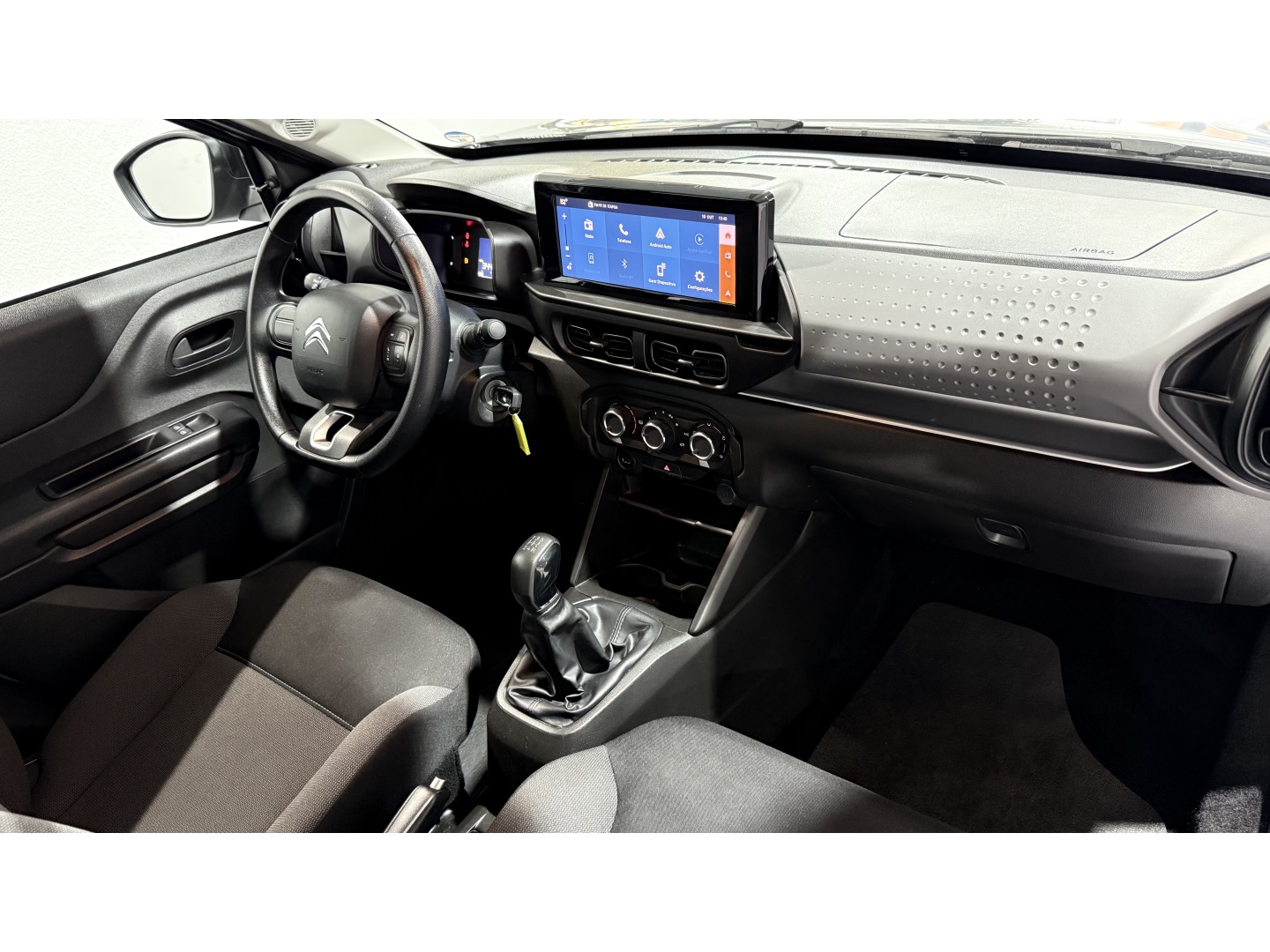 Citroën C3 1.0 Firefly Flex Live Pack Manual - foto 17