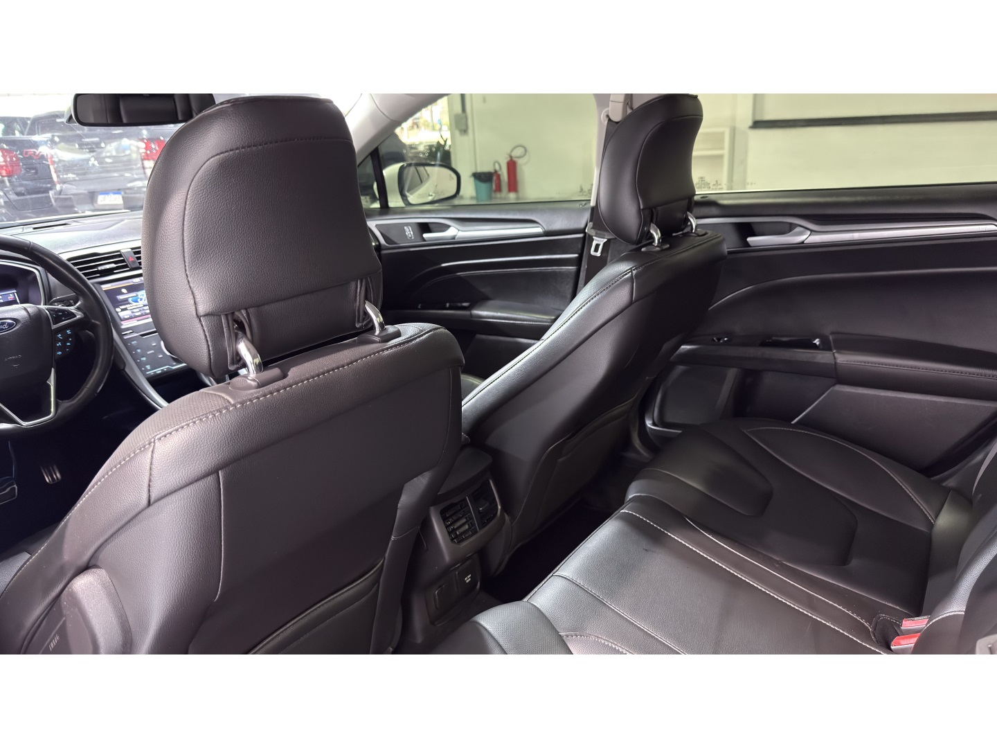 Ford Fusion 2.0 Titanium Awd 16V Gasolina 4P Automático - foto 19