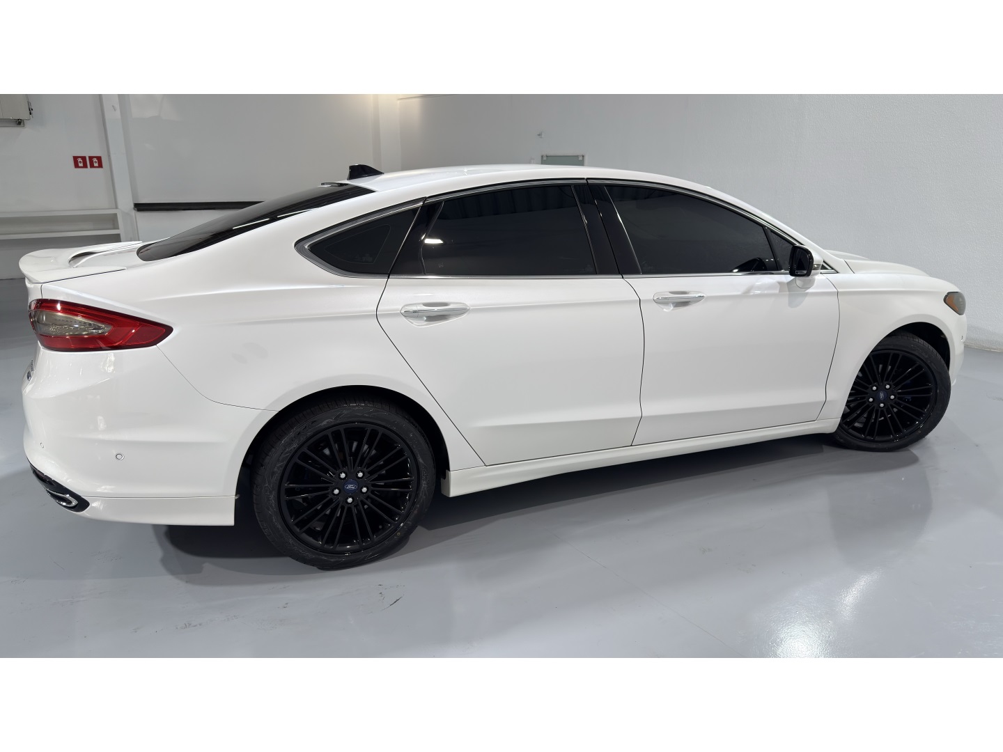 Ford Fusion 2.0 Titanium Awd 16V Gasolina 4P Automático - foto 6