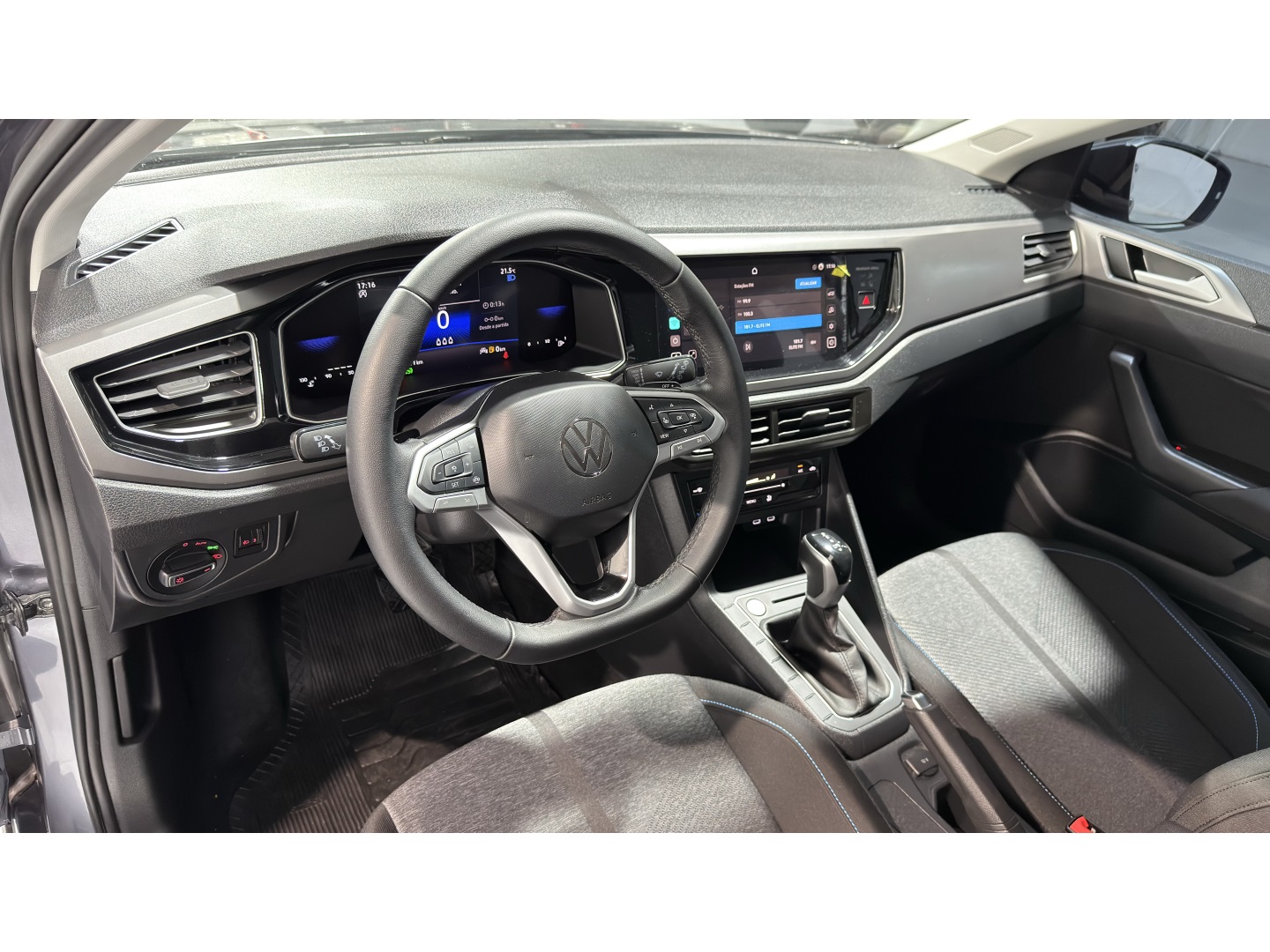 Volkswagen Nivus 1.0 200 TSI Total Flex Comfortline Automático - foto 12
