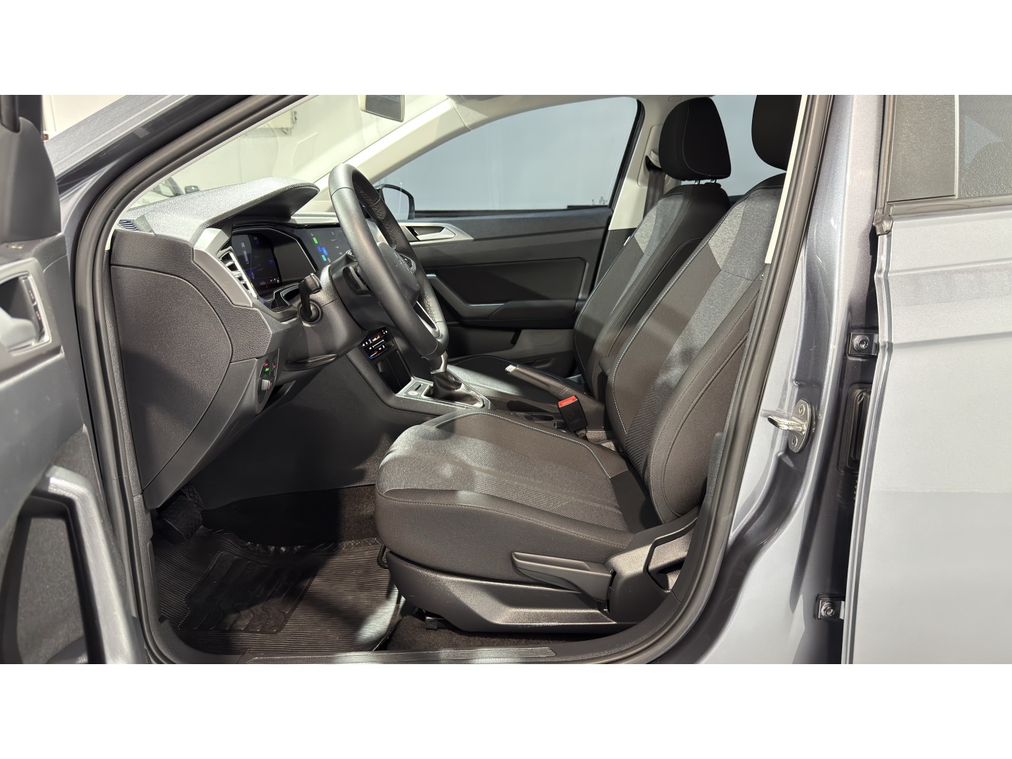 Volkswagen Nivus 1.0 200 TSI Total Flex Comfortline Automático - foto 13