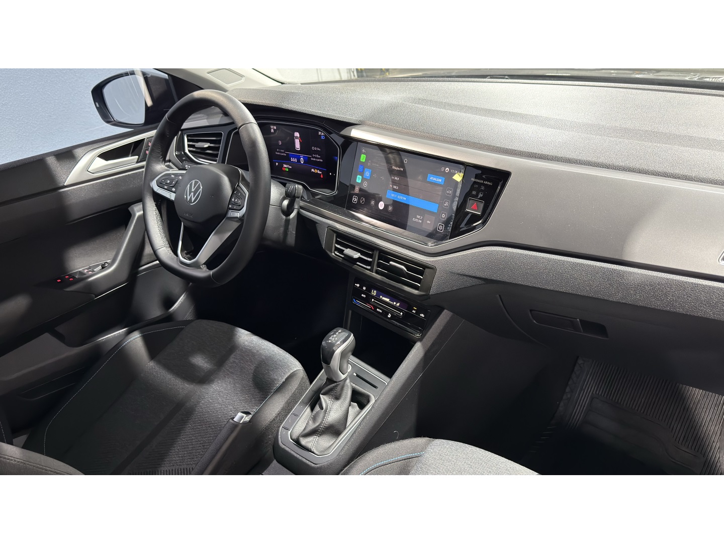 Volkswagen Nivus 1.0 200 TSI Total Flex Comfortline Automático - foto 17