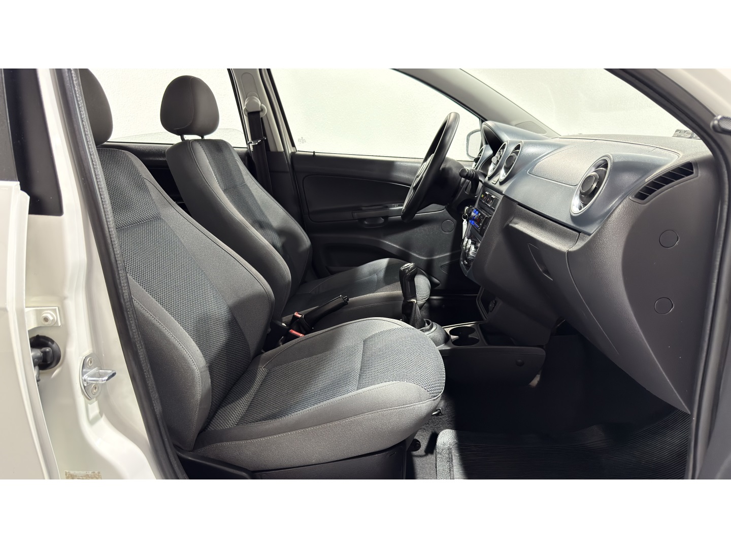 Volkswagen Gol 1.6 Mi Power 8V Flex 4P Manual G.v - foto 16