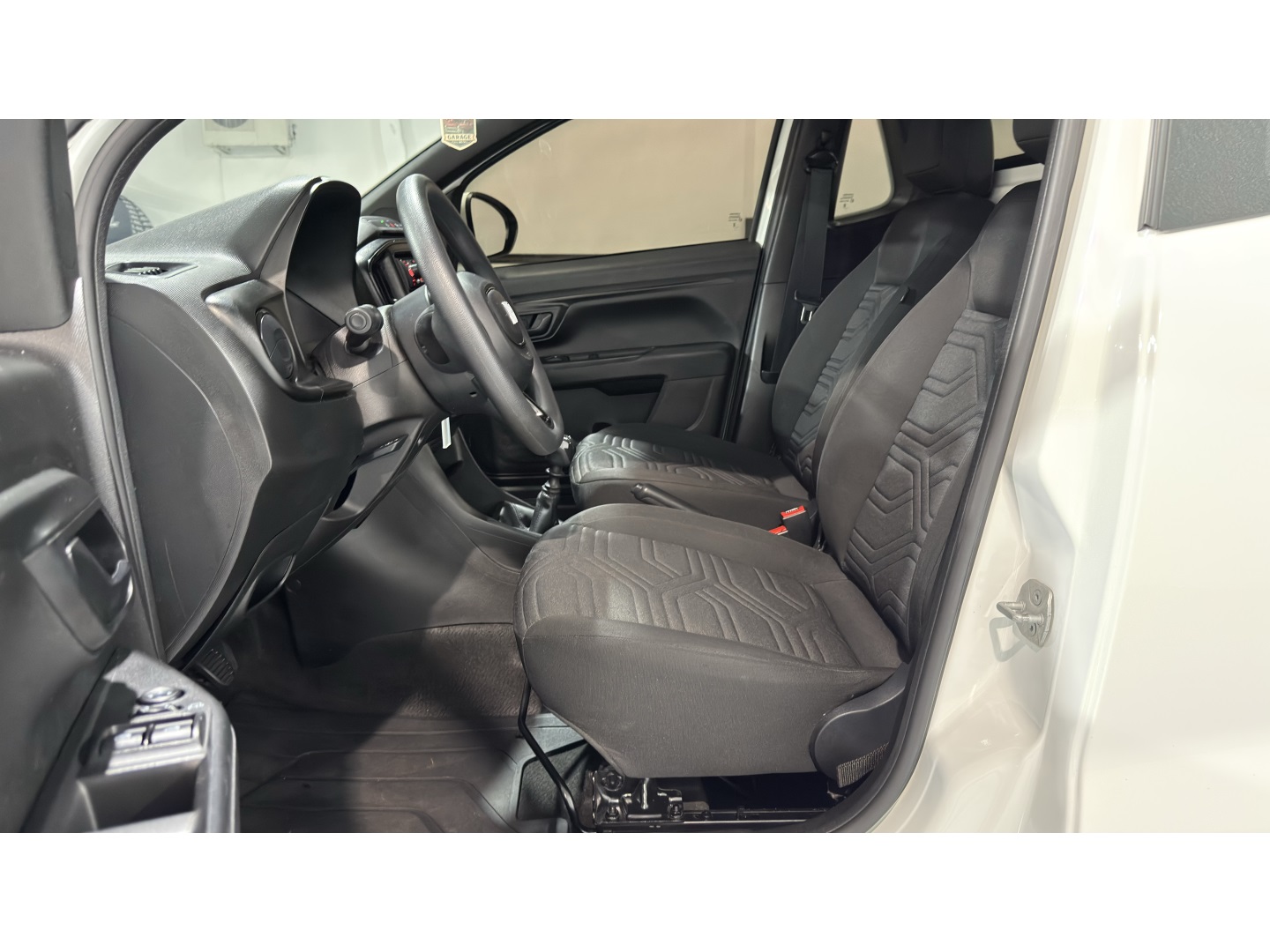 Fiat Strada 1.3 Firefly Flex Freedom Cs Manual - foto 13