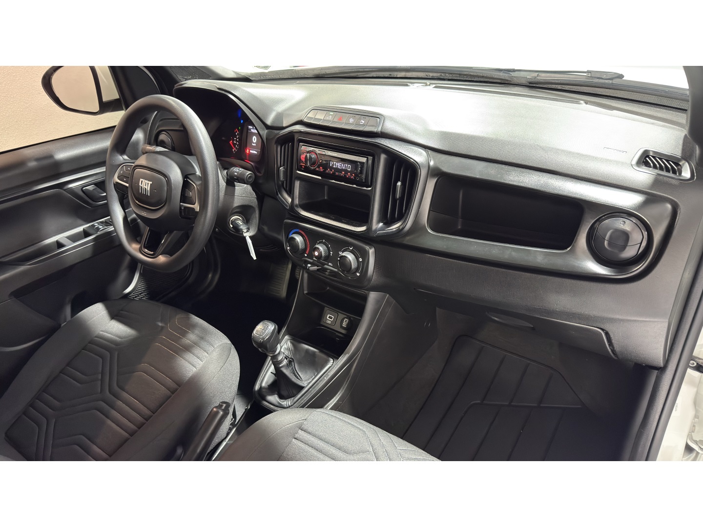 Fiat Strada 1.3 Firefly Flex Freedom Cs Manual - foto 17