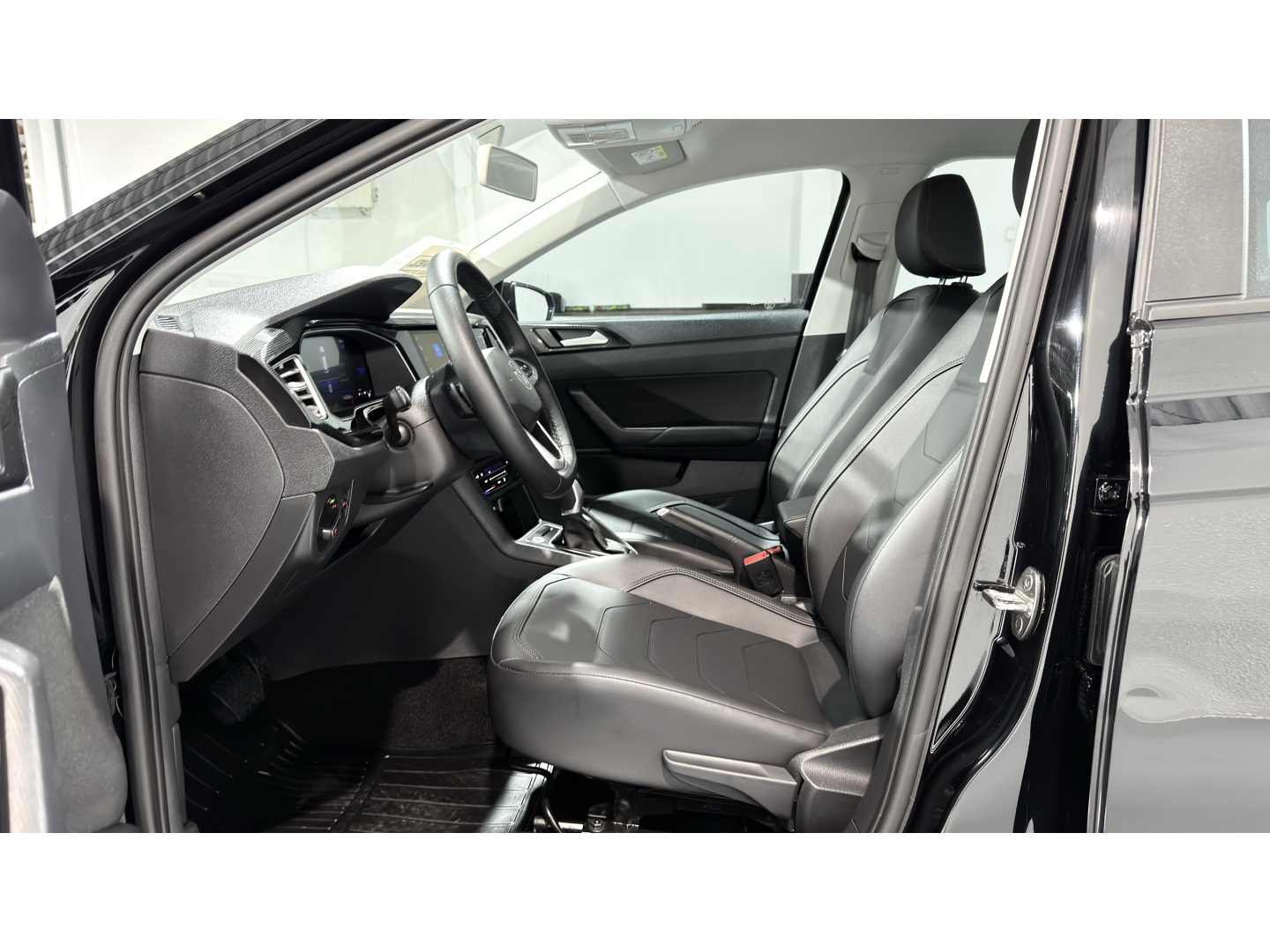 Volkswagen Virtus 1.0 200 TSI Comfortline Automático - foto 13