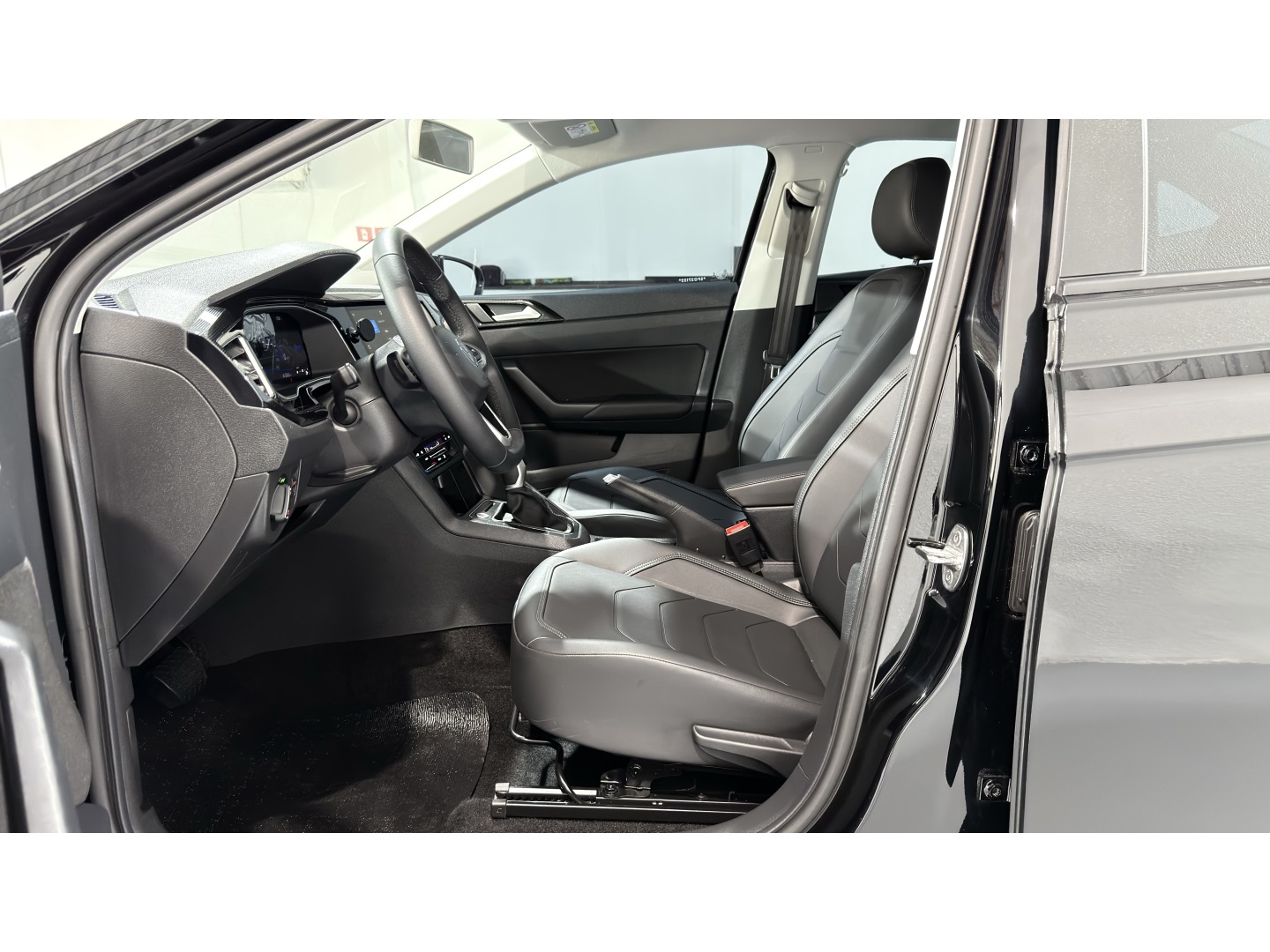 Volkswagen Virtus 1.0 200 TSI Comfortline Automático - foto 13