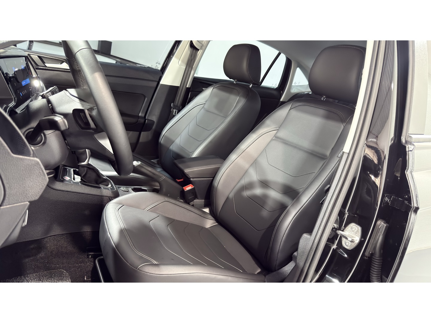 Volkswagen Virtus 1.0 200 TSI Comfortline Automático - foto 14