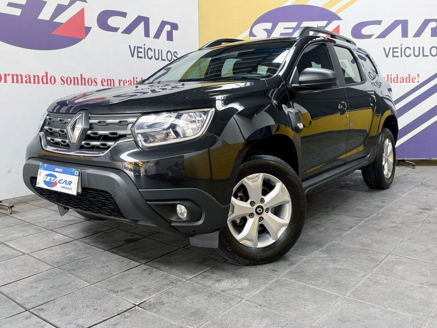 RENAULT DUSTER