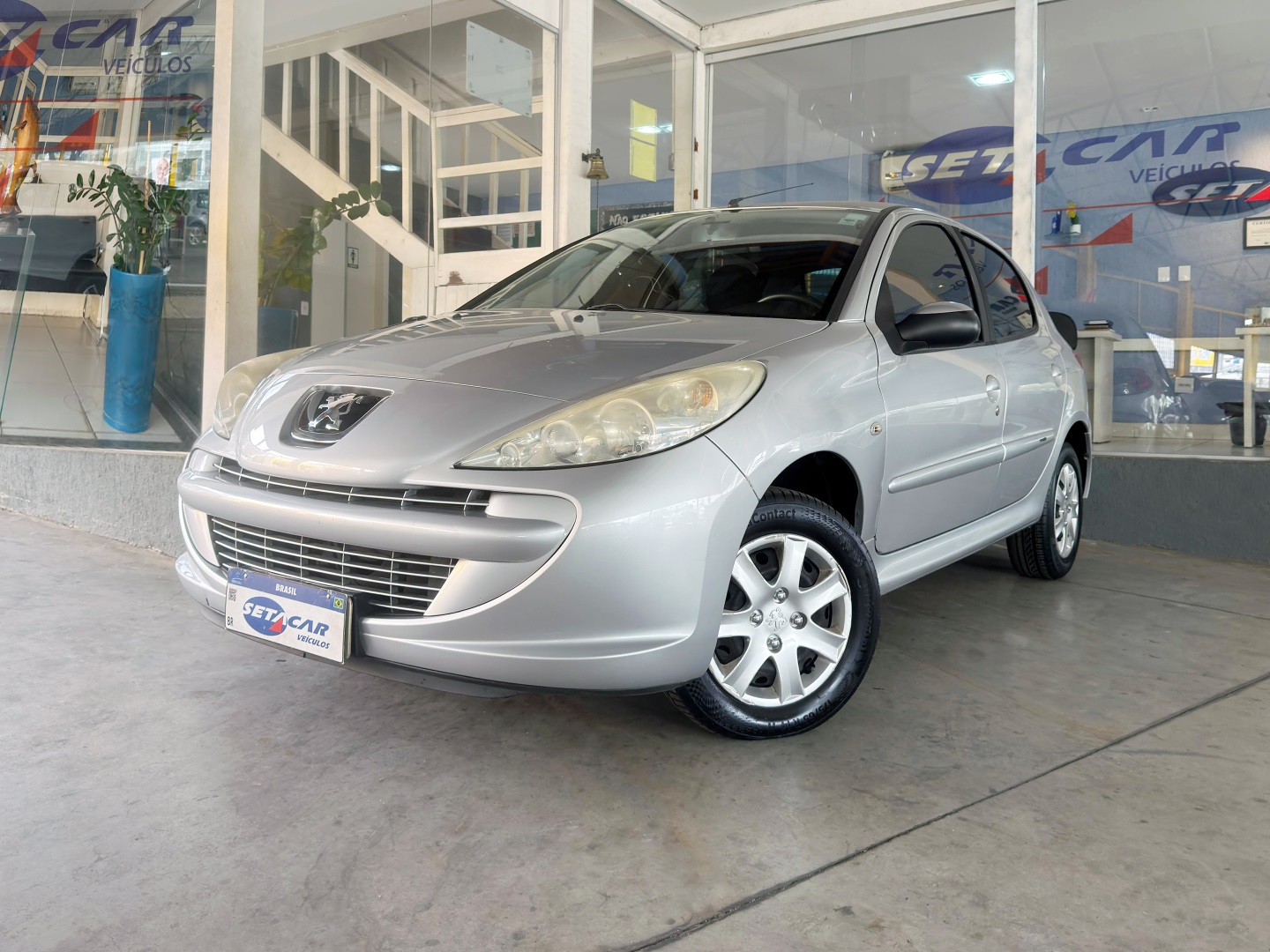 PEUGEOT 207