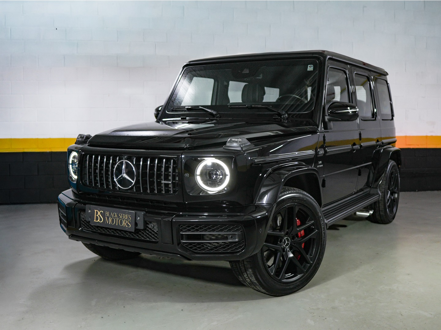 MERCEDES-BENZ G 63 AMG
