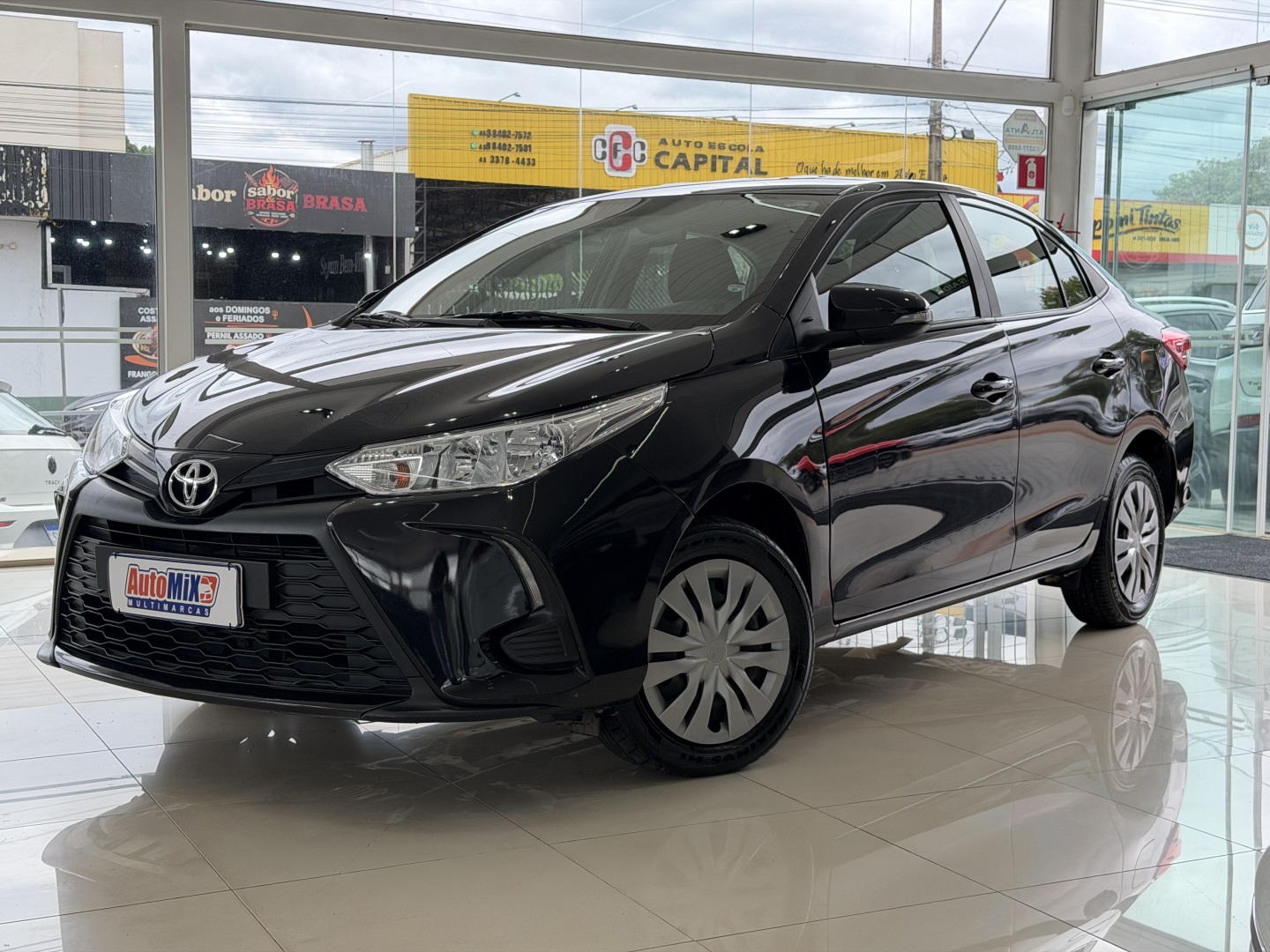 TOYOTA YARIS