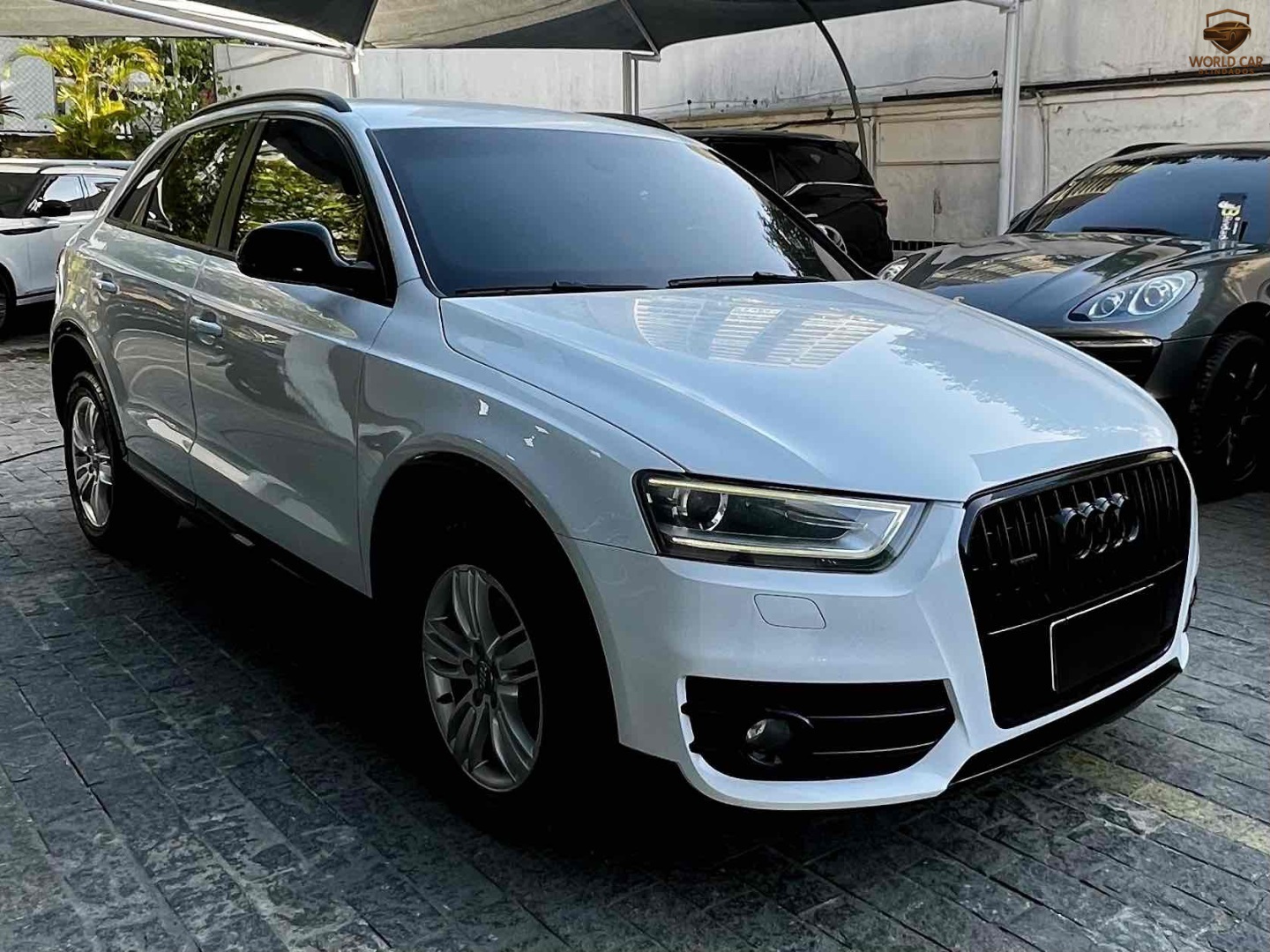 AUDI Q3