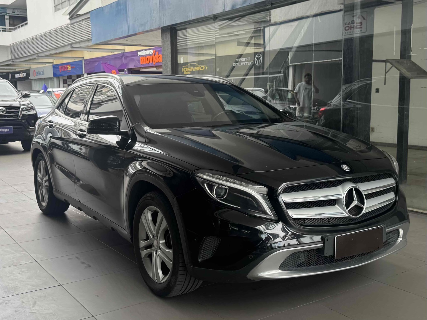 MERCEDES-BENZ GLA 200 1.6 CGI ADVANCE 16V TURBO FLEX 4P AUTOMÁTICO