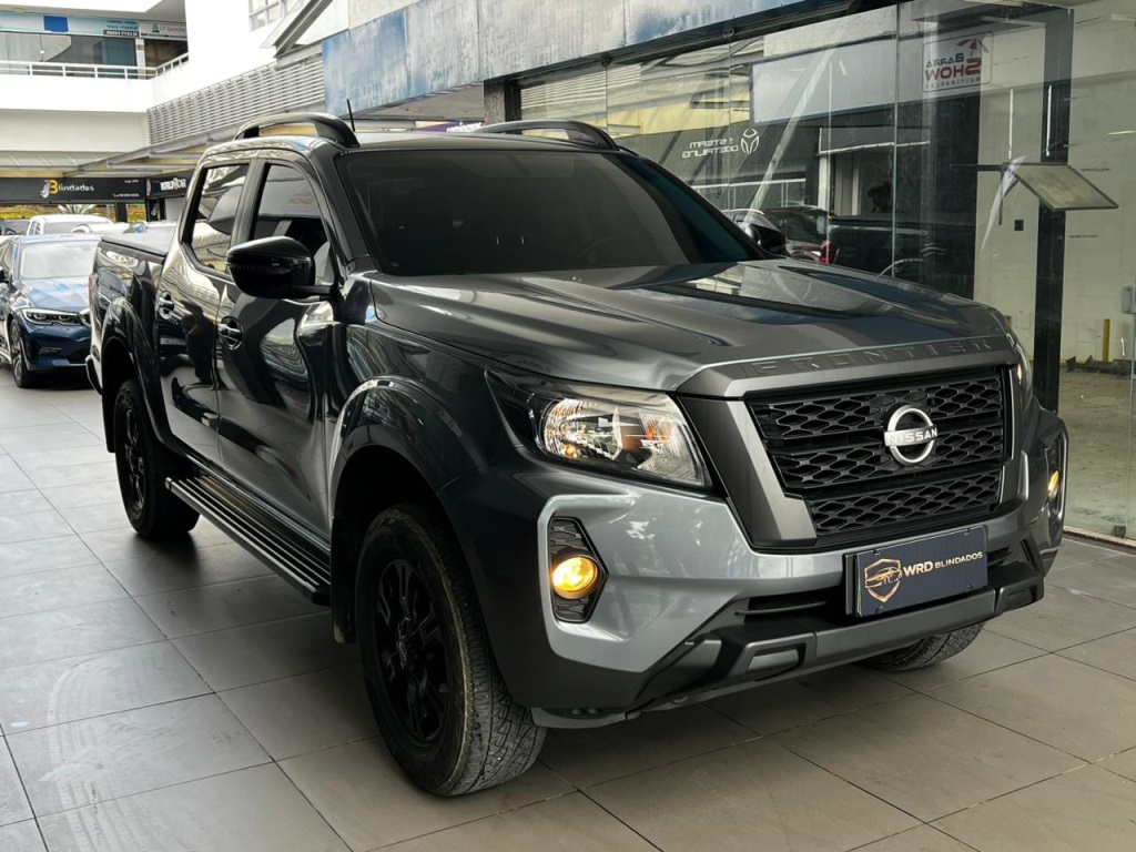 NISSAN FRONTIER
