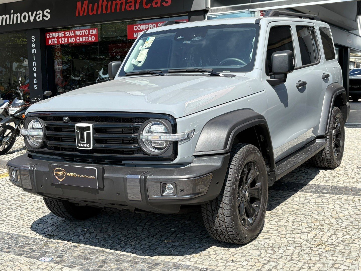 GWM TANK 300 2.0 HI4-T PHEV 4X4 9HAT