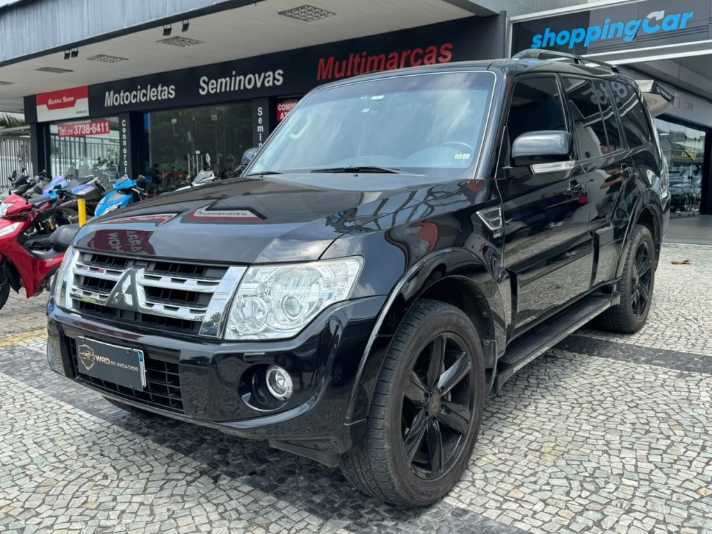 MITSUBISHI PAJERO FULL 3.8 HPE 4X4 V6 24V GASOLINA 4P AUTOMÁTICO