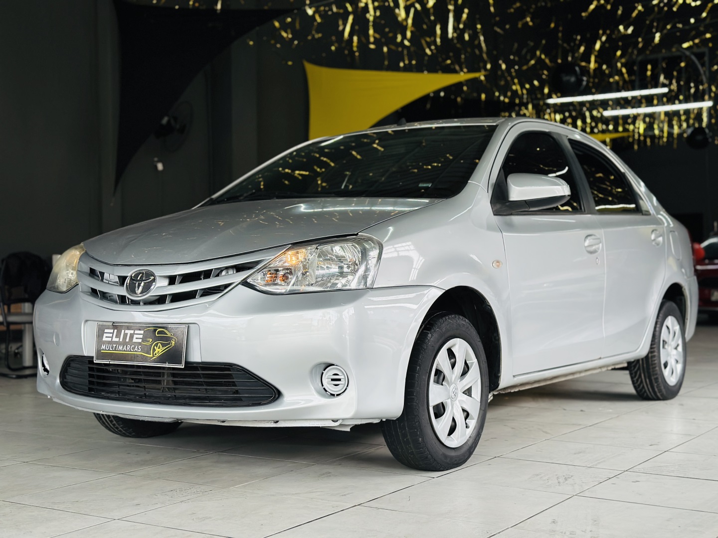 TOYOTA ETIOS