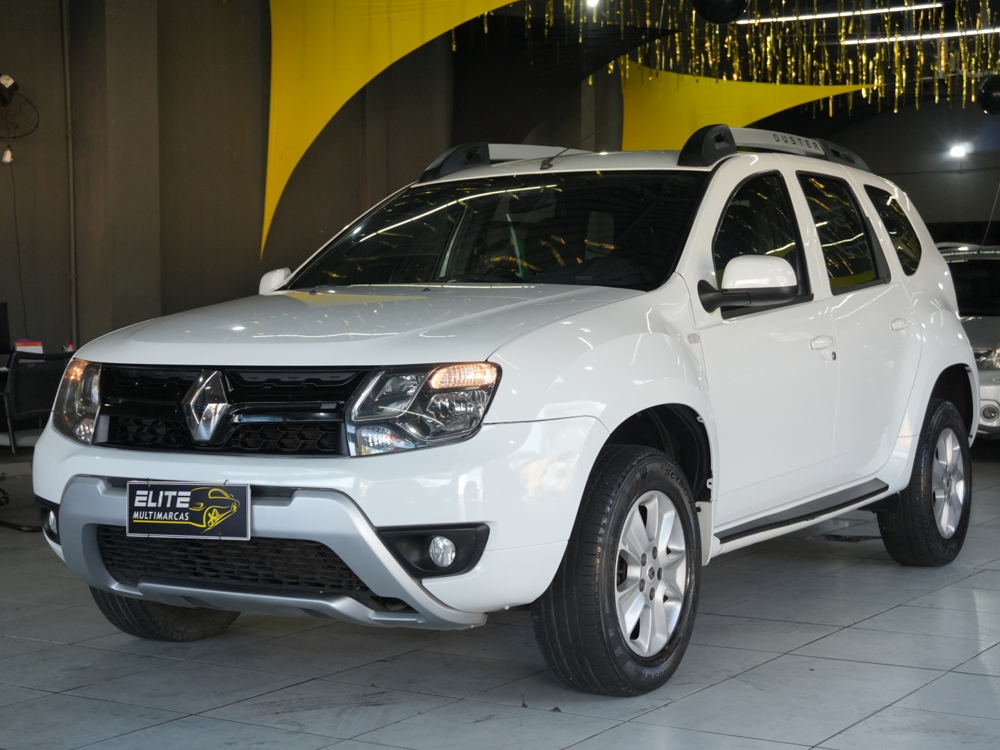 RENAULT DUSTER