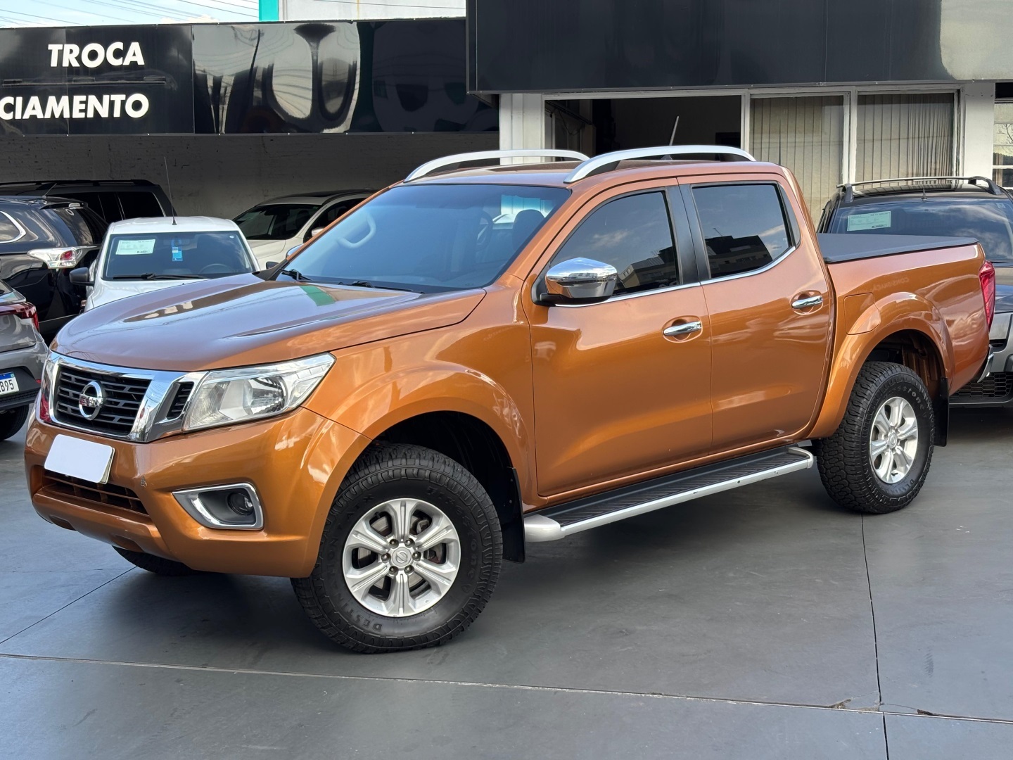 NISSAN FRONTIER