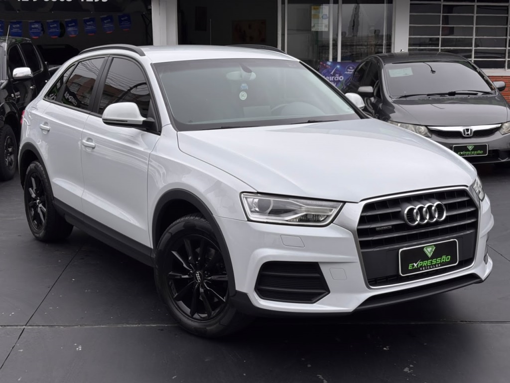 Audi Q3 2.0 TFSI Ambiente Quattro 4P Gasolina S Tronic - foto 3