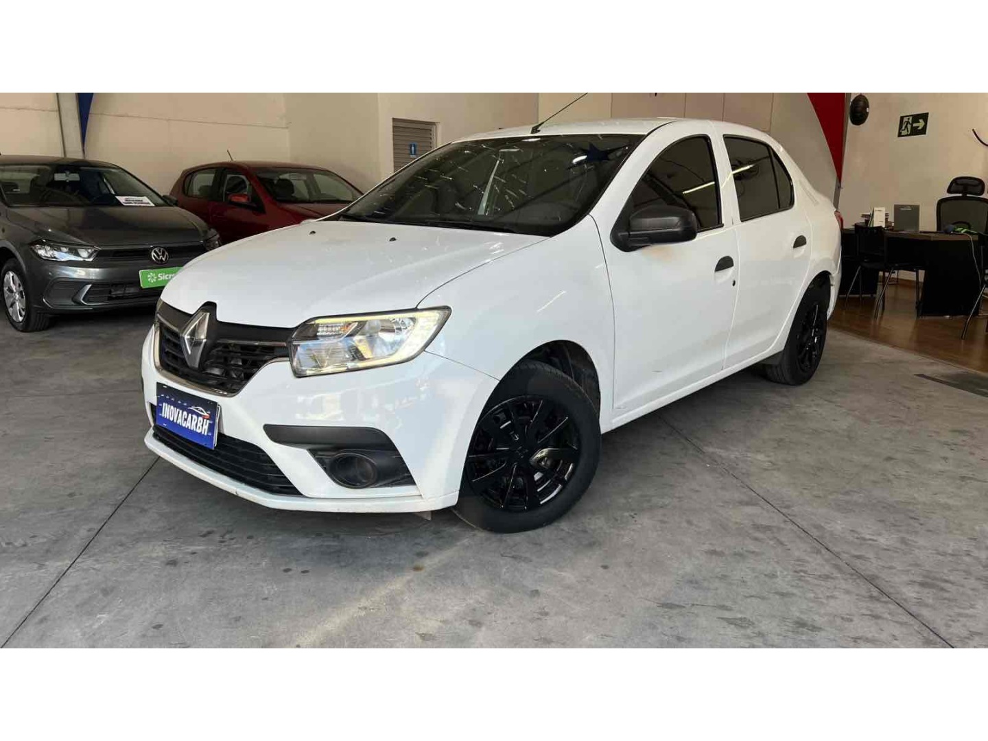 RENAULT LOGAN