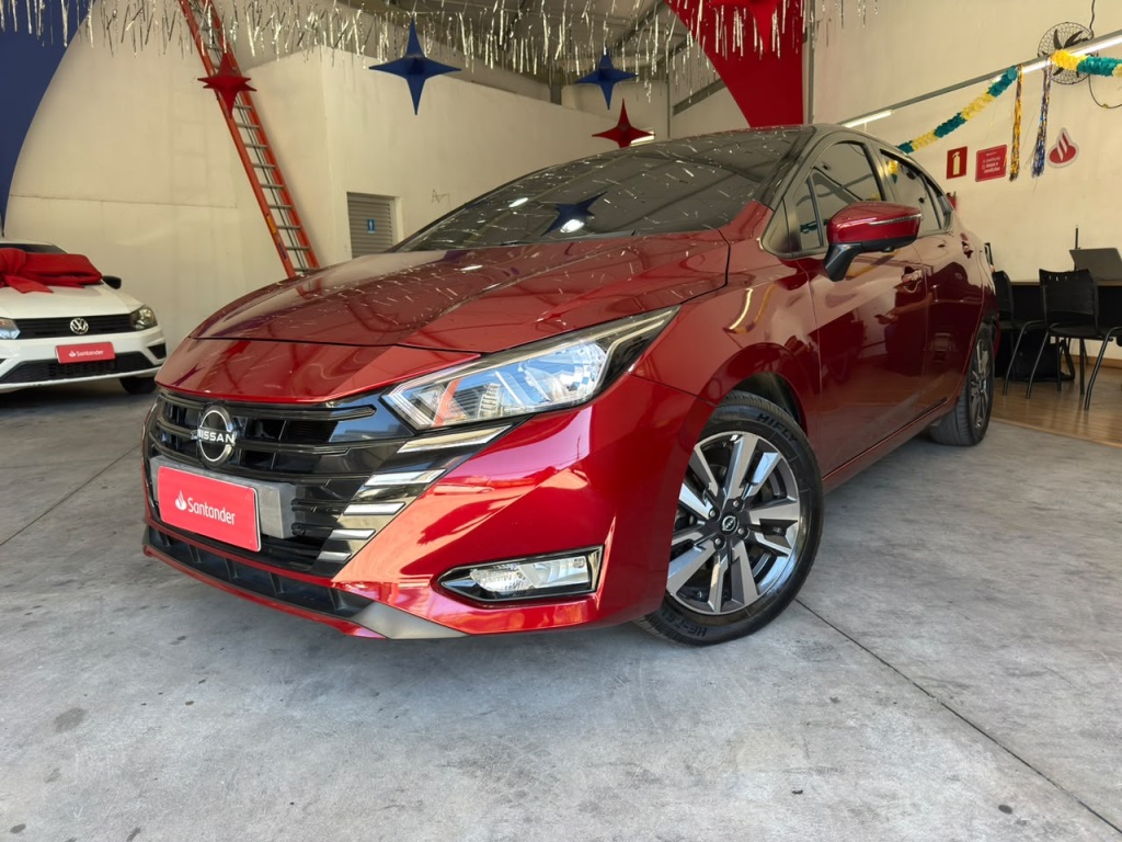 NISSAN VERSA
