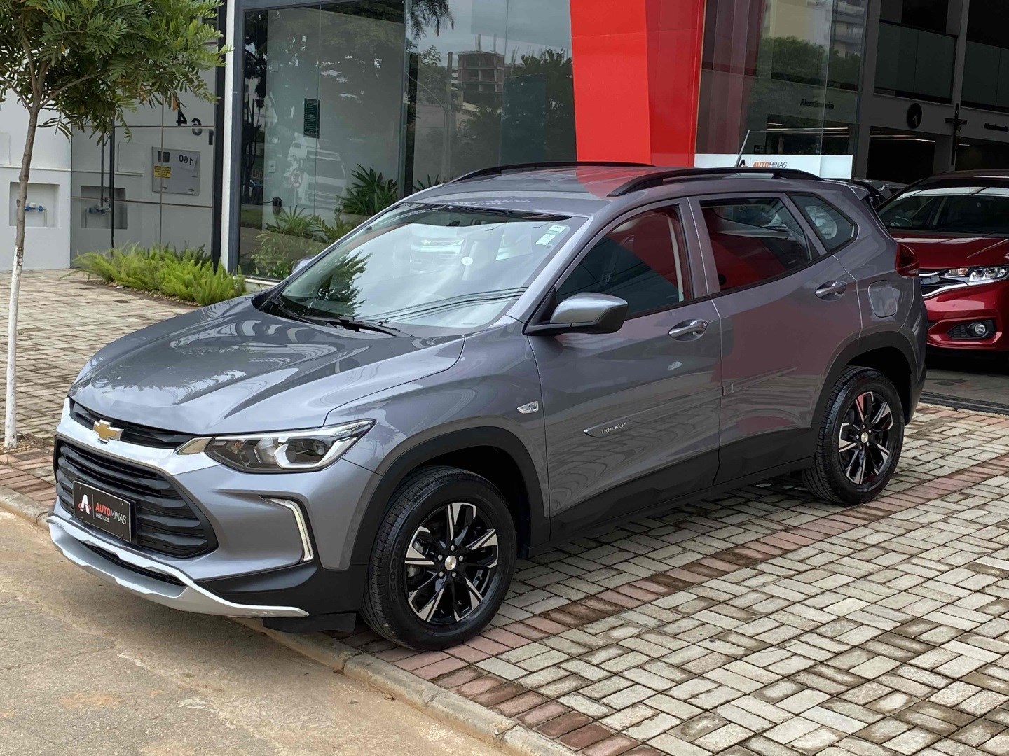 CHEVROLET TRACKER