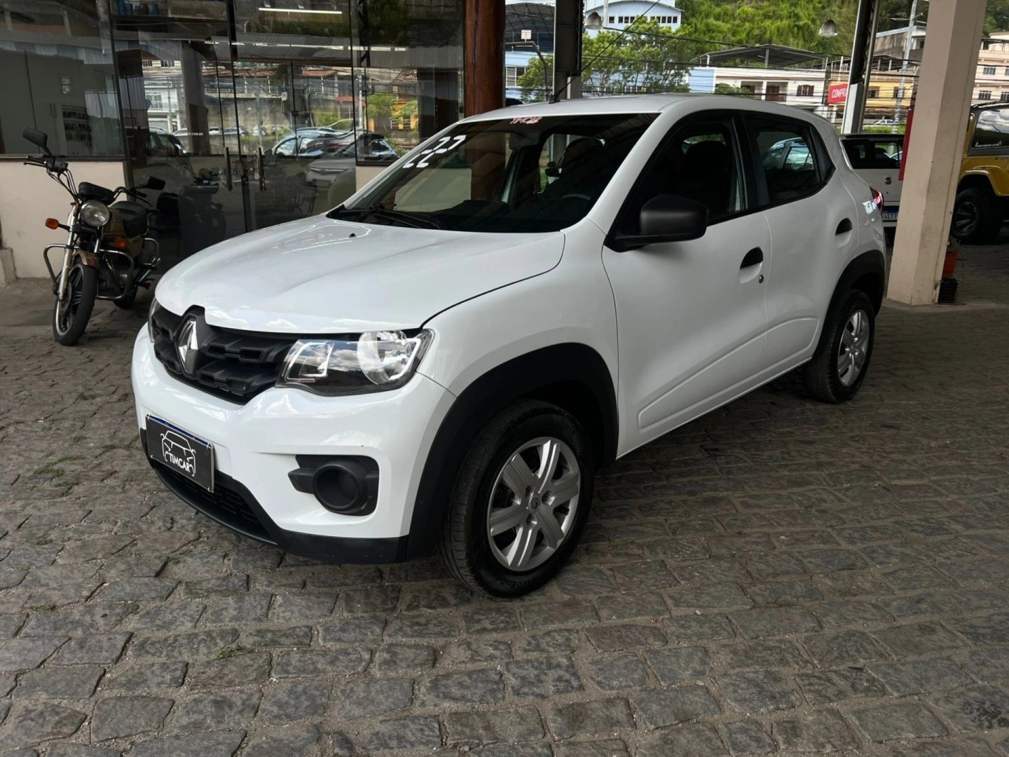 RENAULT KWID