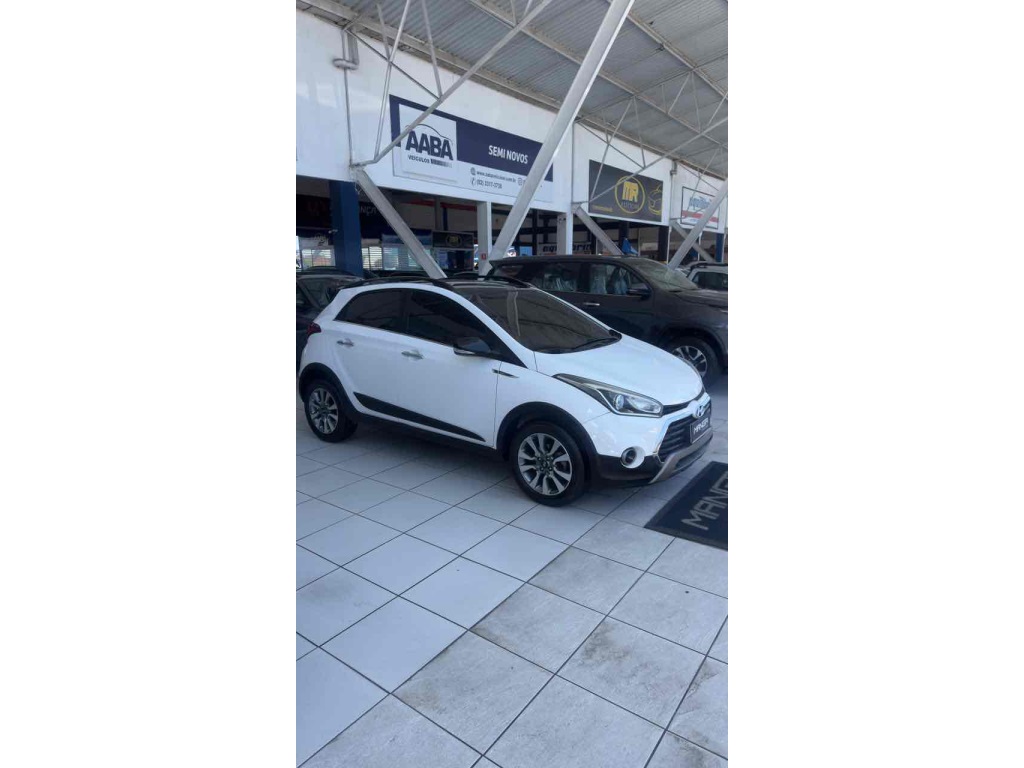 HYUNDAI HB20X 1.6 16V PREMIUM FLEX 4P AUTOMÁTICO