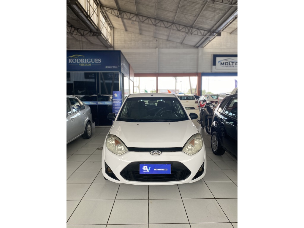 FORD FIESTA 1.6 MPI CLASS HATCH 8V FLEX 4P MANUAL